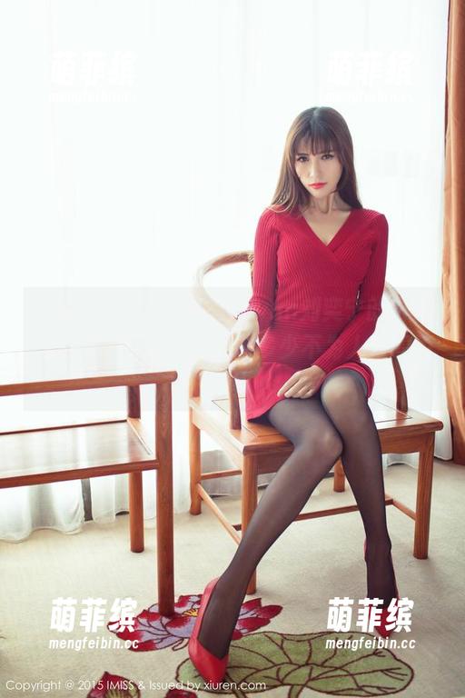 IMiss爱蜜社-Lynn刘奕宁 IMiss爱蜜社 - 看!Lynn刘奕宁的白衬衫全套——图集里藏着多少不为人知的瞬间?
