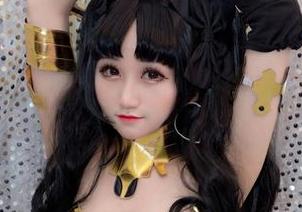 全套赛车皇后玛修写真，KuukoW不知道你在想什么，但我已经心动了！