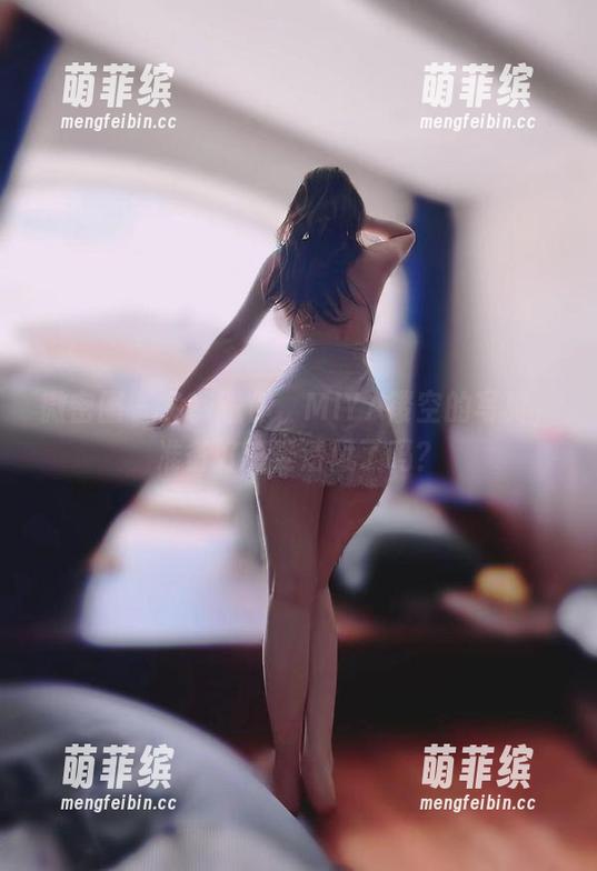 MIYA 微密圈 - 免费送你,MIYA镂空的写真,准备好感受清风了吗?