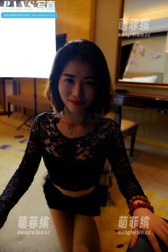 PANS写真 - 跟随可儿的脚步，穿越灰丝的写真世界：原图让人忍不住想打卡！