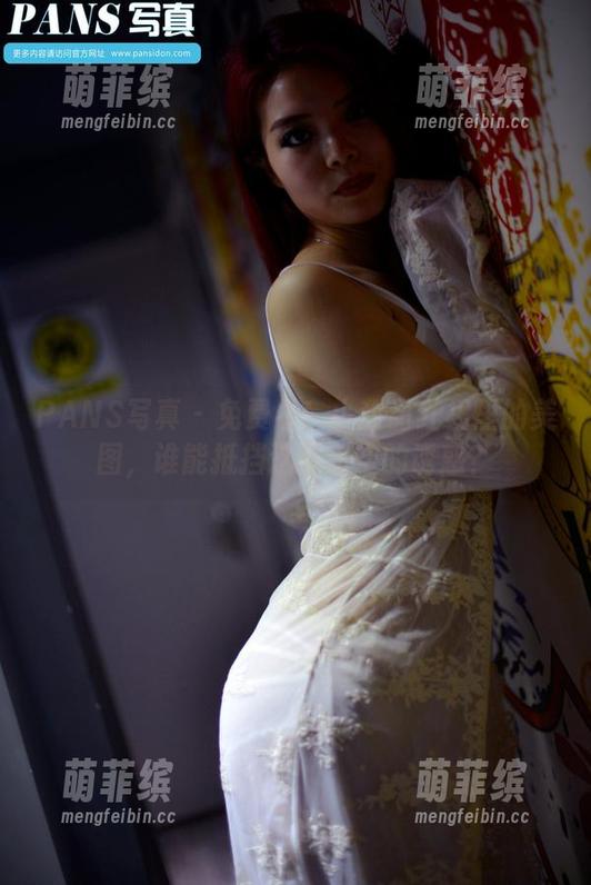 PANS写真 - 免费看！小甜甜红裙里的美图，谁能抵挡这股甜蜜的诱惑？