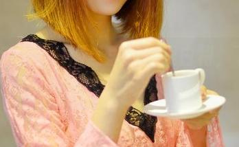 PANS写真 – 网盘里的狐狸白裙，下载后你会发现更多惊喜！