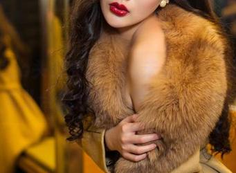 TouTiao头条女神 – 从未见过的圣诞，娜依灵儿合集分享给你意外的暖意！