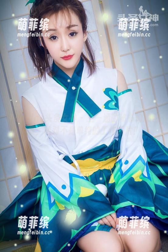 TouTiao头条女神-王一涵 TouTiao头条女神 - 王一涵的秘书幻想合集,绝对不是单纯的工作照片!