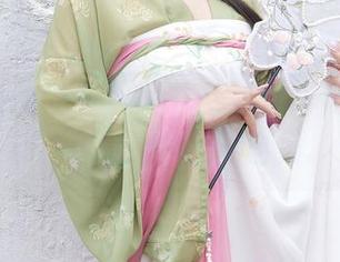 Xiuren秀人网 – 林乐一最新修女作品更新，简直让我无法自拔。