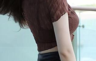 Xiuren秀人网 – 最新王馨瑶Yanni居家灵感：即使家里也能有女王范儿！