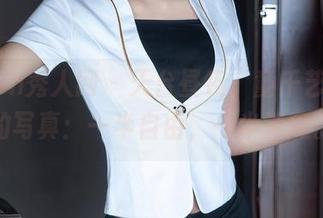 Xiuren秀人网 – 天台昼夜，童千艺cara的写真：一半自由，一半迷离。
