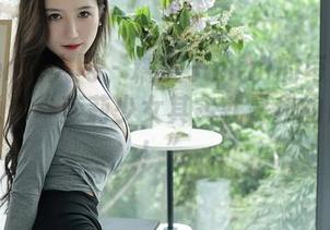 Xiuren秀人网 – 糯美子mini的每张图片都在说：“萝莉少女其实就是我的日常嘛！”