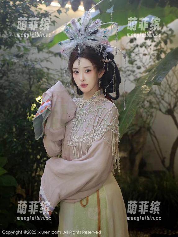 Xiuren秀人网-赵惟依coco Xiuren秀人网 - 来看看!赵惟依coco泳池图集新更新,清凉一夏从这里开始!