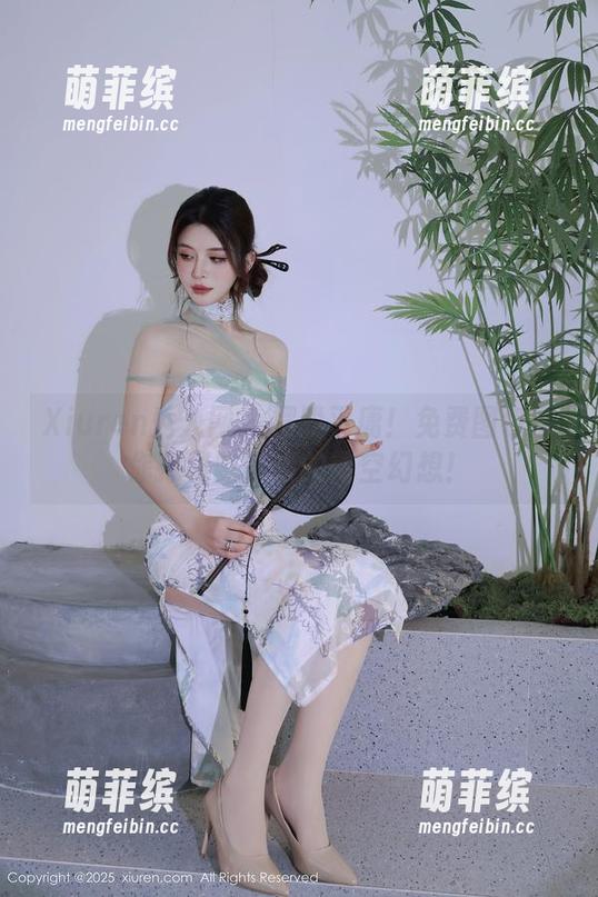 Xiuren秀人网-陈柒柒 Xiuren秀人网 - 摆脱平庸!免费图包带你探秘陈柒柒的镂空幻想!