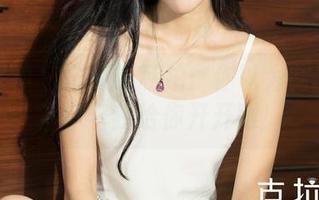 克拉女神 – 宋黛的私拍：你以为制服无趣？等着我给你开开眼！
