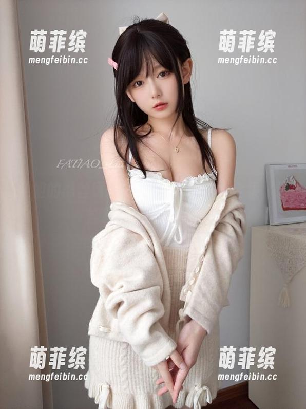 学姐的黑丝诱惑：发条少女yoki全集，谁能拒绝这样的魅力？