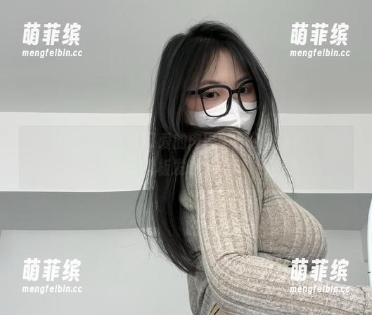 可爱的肉巴 微密圈 - 偷偷下载可爱的肉巴的办公室图包,别被老板发现哦!