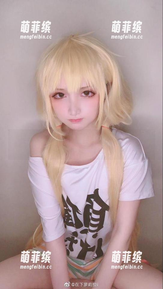 在下萝莉控ii 从严肃到俏皮:观看在下萝莉控ii修女的写真演变之路!