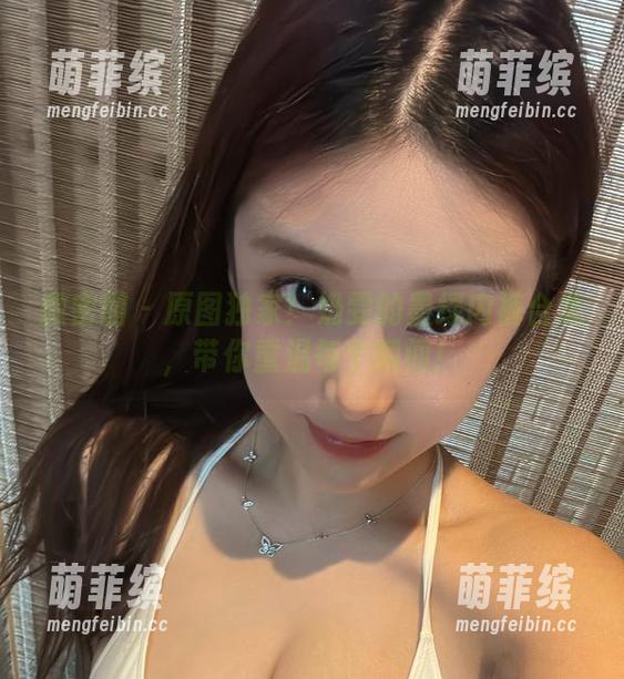 微密圈 - 原图独家！奶雯的墨绿内裤合集，带你重温每个瞬间！