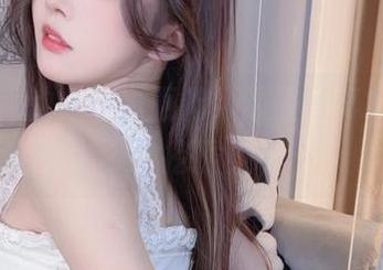 风格多变的小小奶瓶儿，温柔写真集资源等你挖掘！