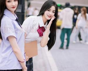 尤蜜荟 – 别眨眼！看姝姝妹妹的可爱写真，图片中隐藏的小秘密！