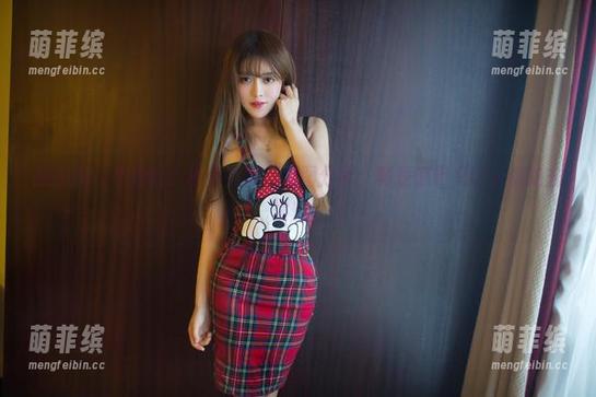 推女郎-松果儿 推女郎 - 不穿鞋?松果儿的裸足图分享,真是惊艳又让人想跑去海边!