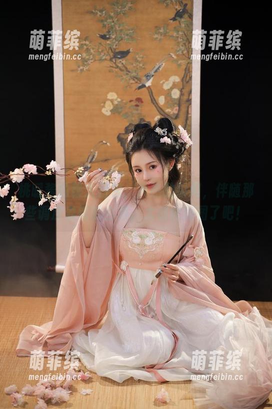 桃暖酱 桃暖酱的篝火图包:火热的瞬间,伴随那些调皮表情的合集,太适合囤图了吧!