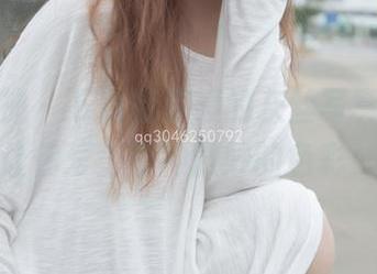 梦丝女神 – 下载魏婷婷的灰丝写真，绝对让你爱上那种微妙的色彩！