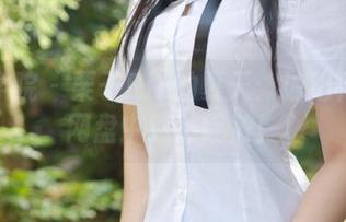 模范学院 – 栗子Riz的夏天：泳池作品在网盘中悠然绽放！