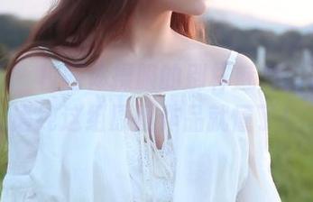 波萝社 – 校园体操服的别样魅力，看看王语纯这组原图作品就懂了！