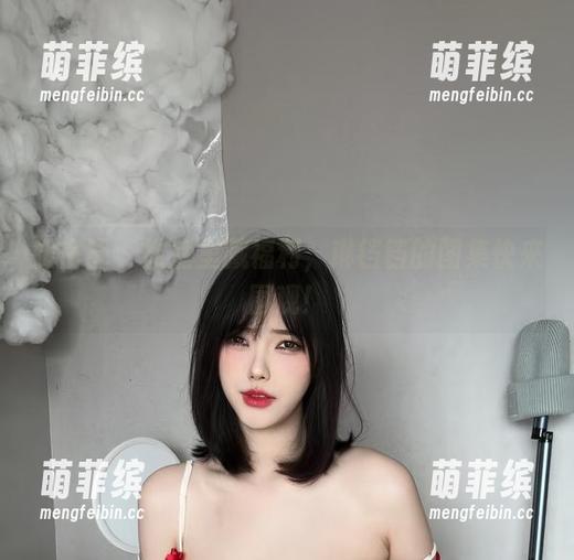 微密圈 - 教室里藏福利，琳铛铛的图集快来围观！
