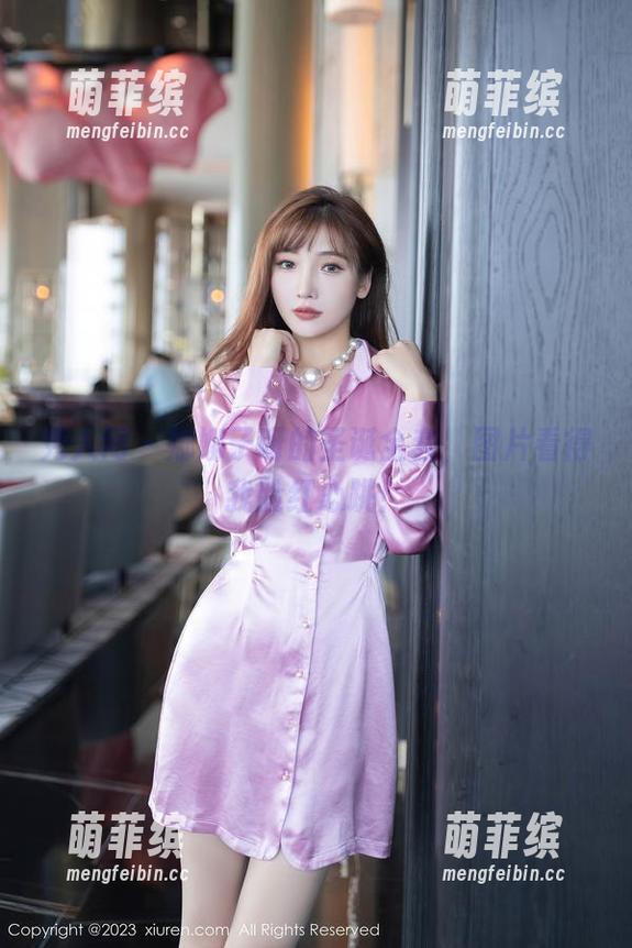 秀人网-娜娜子呀 秀人网 - 娜娜子呀的圣诞全套,图片看得我脸红心跳!