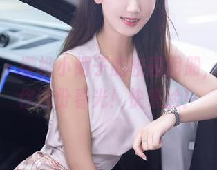 秀人网 – 樱桃小阑子的校园图册，免费送你这份春光！快来捡！