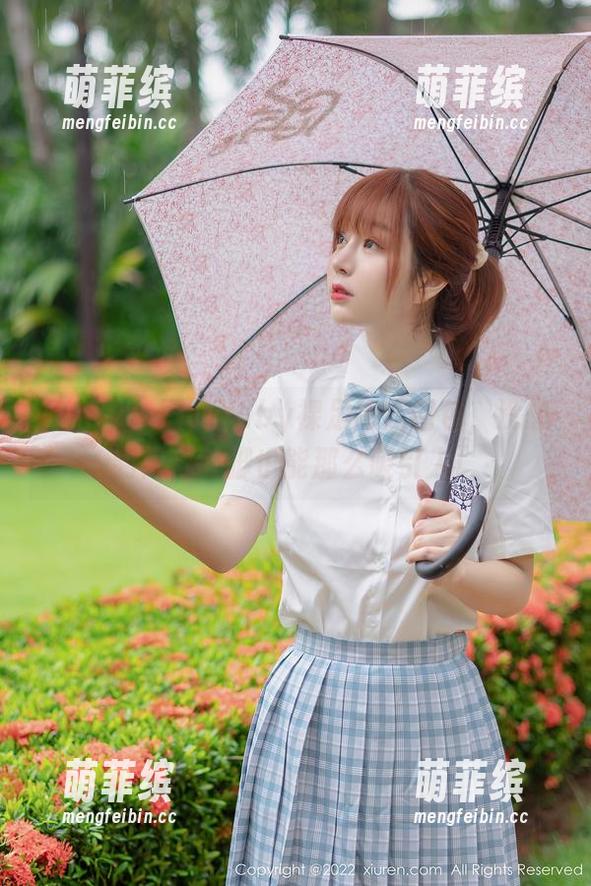 秀人网 - 雨儿baby裸足高清图包，没想到简单的脚也能那么吸引人！