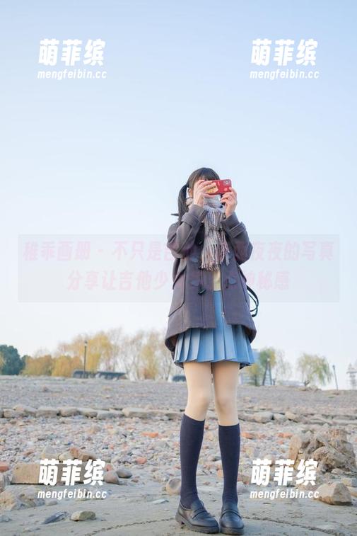 稚乖画册-赤西夜夜 稚乖画册 - 不只是吉他,赤西夜夜的写真分享让吉他少女多了点神秘感