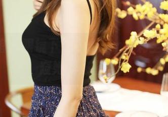 美媛馆 – 眼镜下的Evelyn艾莉全套：一窥她的秘密世界