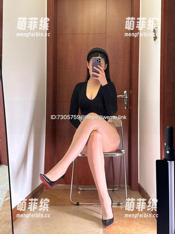 美邵女Baby 微密圈 - 图包狂欢,美邵女Baby的水手服让阳光都不好意思窥探!