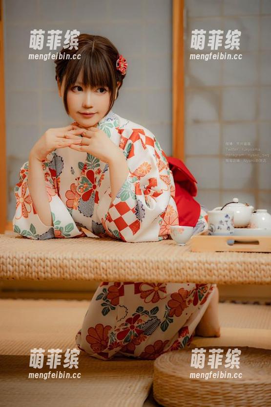 荒井喵喵的私拍秀：酒吞童子女仆，欢乐满满的瞬间速递！