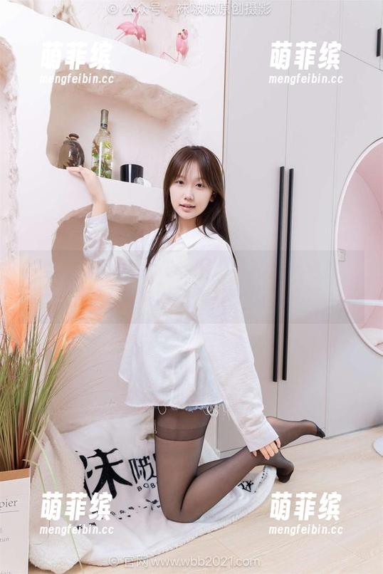 袜啵啵 - 小甜豆在线出没：高清黑色丝，奶油泡芙剧情花絮大揭秘！