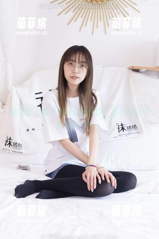 袜啵啵 - 稚予黑丝资源更新，油亮程度可以秒杀一切！