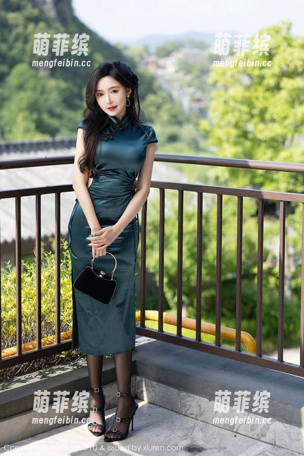语画界-Chery绯月樱 语画界 - 在线厨娘Chery绯月樱:一边做饭一边撩,你敢试试?