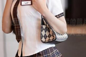 语画界 – 想进军和服界？雅雯的照片免费下载，速来开拓你的美丽人生！