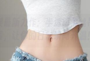 迷之呆梨最新力作：半透明黑丝吊带女仆装，让你的日常瞬间升温！
