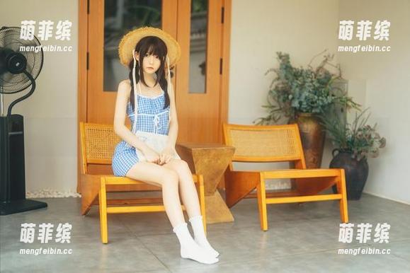 迷之呆梨 迷之呆梨女王最新写真,怎么能不心动呢?