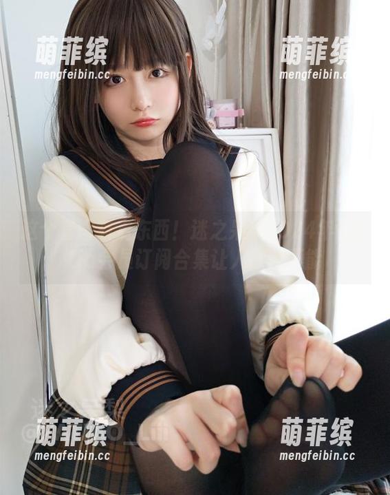 迷之呆梨 这个套图有点东西!迷之呆梨2024年fantia会员订阅合集让人欲罢不能